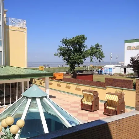 Grosse-ferienwohnung-3-mit-meerblick-und-strandkorb-im-haus-seeluft-duhnen クックスハーフェン